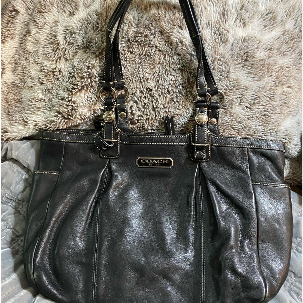 Black leather vintage coach purse
